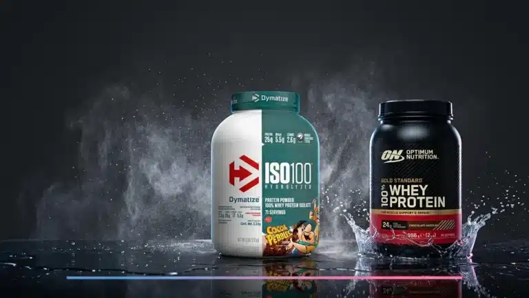 Bote de proteína aislada Dymatize ISO 100 junto a un bote de Gold Standard 100% Whey de Optimum Nutrition